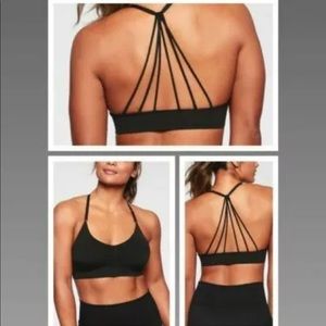Athleta convergence bra XS